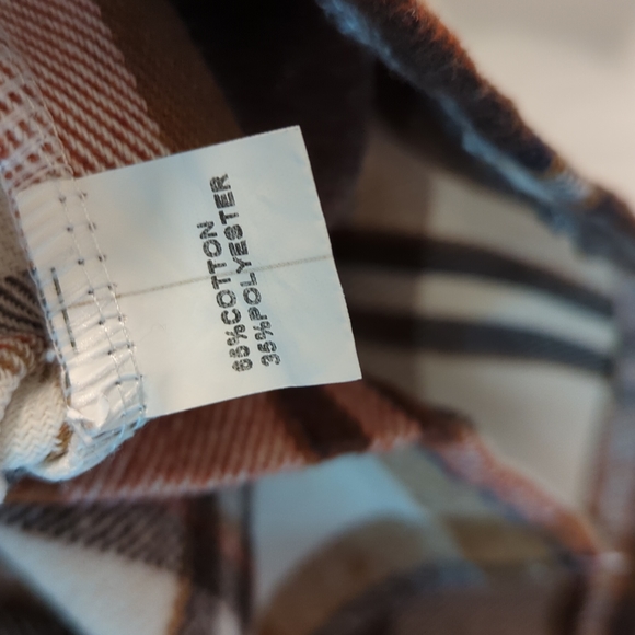 Button Up Shirt - Picture 3 of 4